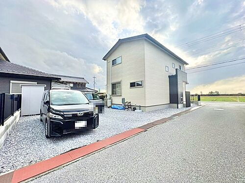 滋賀県長浜市新栄町 3180万円 4LDK