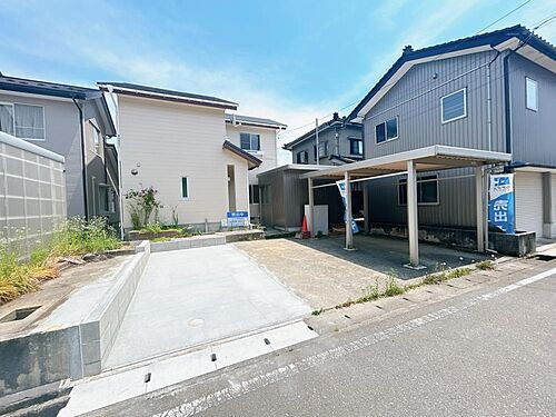 富山県下新川郡朝日町桜町 中古住宅