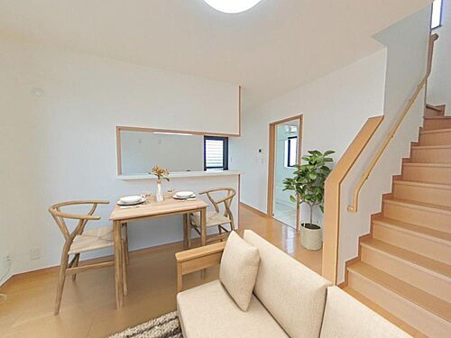 愛媛県伊予郡松前町大字神崎 中古住宅