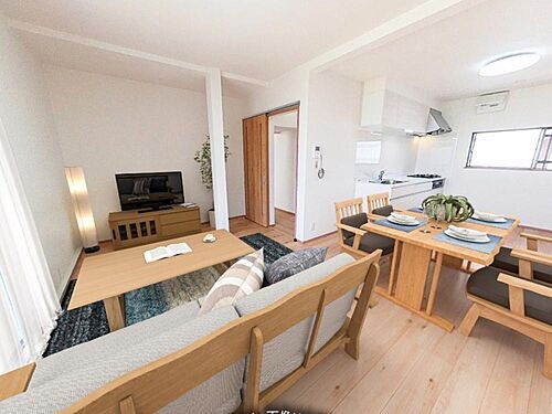 愛媛県松山市余戸中２丁目 1819万円