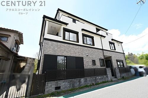 兵庫県宝塚市山本野里２丁目 3599万円