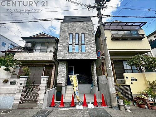 兵庫県尼崎市杭瀬南新町２丁目 3180万円 2SLDK