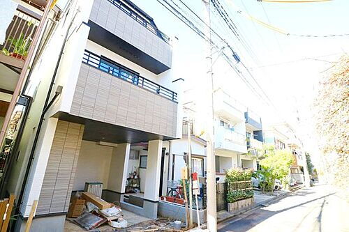 神奈川県川崎市中原区下小田中４丁目 6390万円 2SLDK
