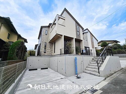 神奈川県横浜市青葉区市ケ尾町 10200万円 4LDK
