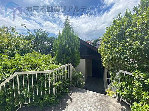 兵庫県神戸市東灘区住吉山手５丁目 4480万円