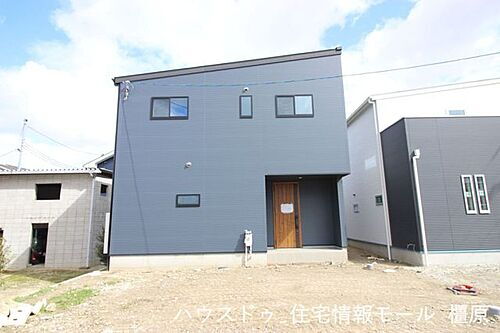 奈良県橿原市曲川町５丁目 2998万円 4LDK