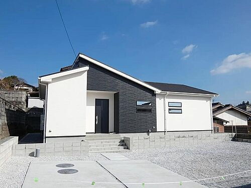 福岡県田川郡糸田町桃山 2898万円 4LDK