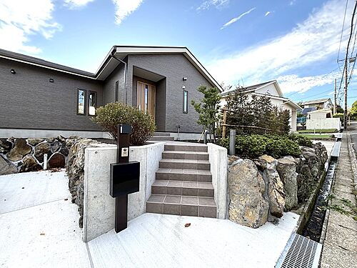 静岡県伊東市八幡野 3980万円 2LDK