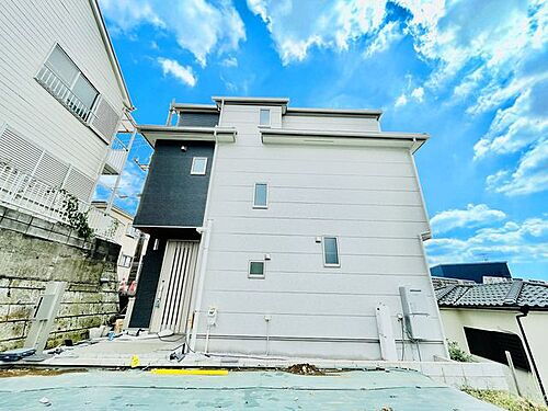 神奈川県横浜市保土ケ谷区新井町 3480万円 3LDK