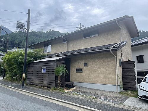 京都府京都市左京区八瀬秋元町 3300万円