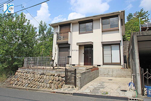 三重県名張市富貴ケ丘１番町 680万円 4SLDK