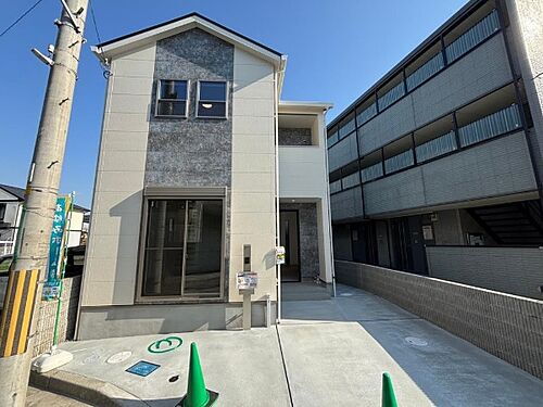 兵庫県川西市南花屋敷１丁目 4480万円 3LDK