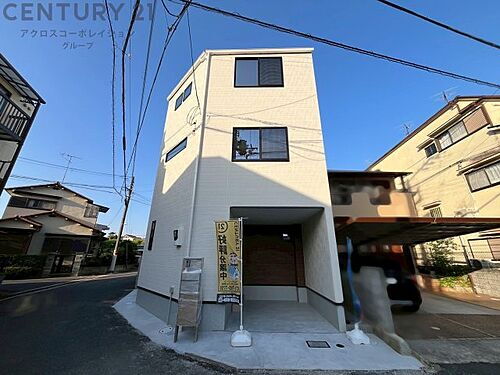兵庫県伊丹市荻野西２丁目 2880万円 2LDK