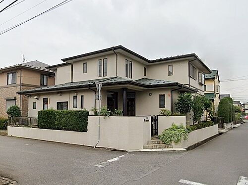 茨城県牛久市栄町４丁目 3180万円 7LDK