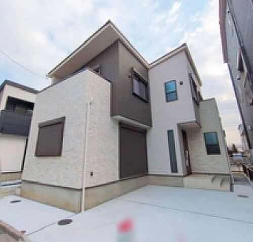 埼玉県蕨市錦町４丁目 6380万円