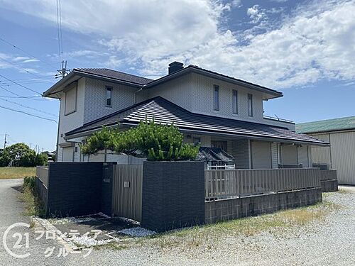兵庫県神戸市西区岩岡町野中 中古住宅