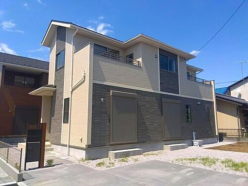 群馬県前橋市大友町２丁目 2890万円 4LDK