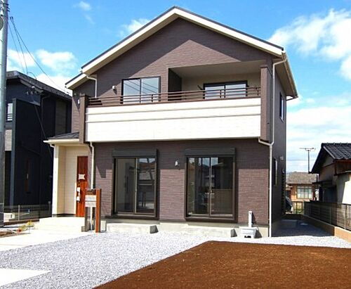 群馬県桐生市広沢町１丁目 2390万円 4LDK