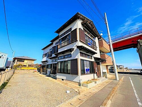 茨城県ひたちなか市海門町２丁目 1690万円