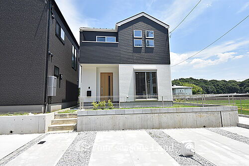 神奈川県藤沢市石川 5199万円 4LDK