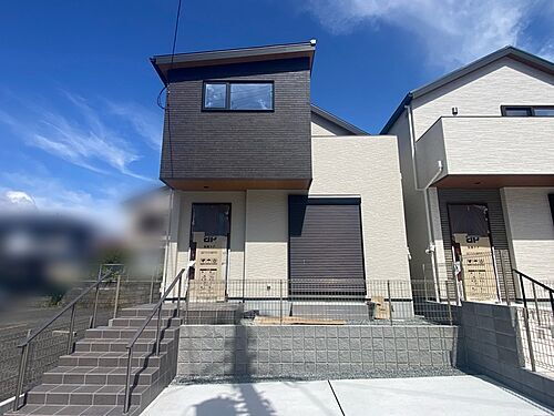 兵庫県神戸市北区広陵町５丁目 3280万円 4LDK