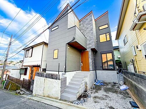 神奈川県横浜市戸塚区汲沢町 4380万円 2SLDK