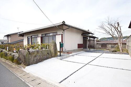 福岡県中間市通谷１丁目 2280万円