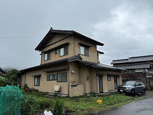 新潟県村上市門前 300万円