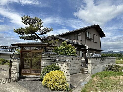 福島県福島市飯坂町平野字西田 2800万円
