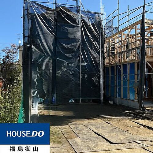 福島県福島市瀬上町字桜町３丁目 2999万円 4LDK