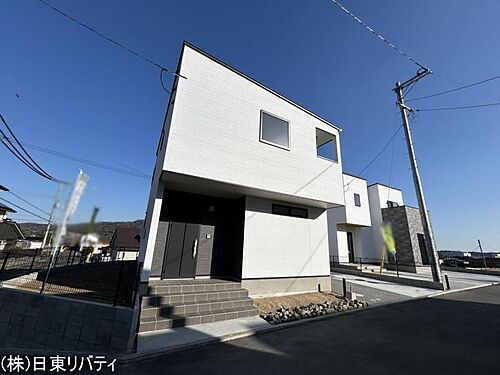 広島県東広島市八本松飯田３丁目 中古住宅
