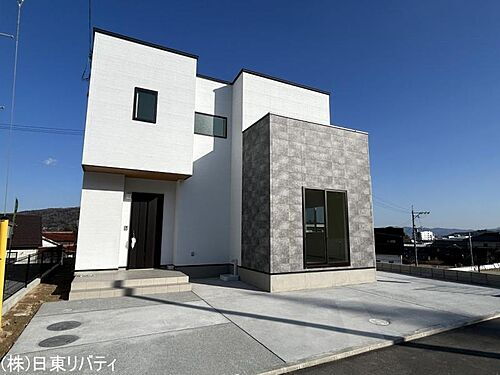 広島県東広島市八本松飯田３丁目 3180万円 4LDK