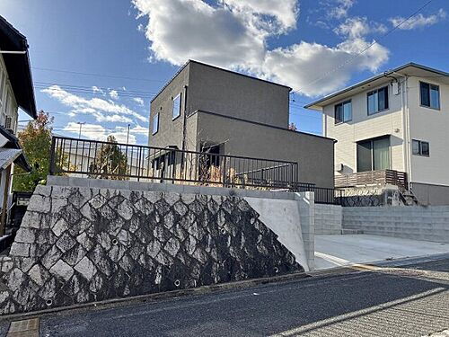 広島県廿日市市阿品台２丁目 中古住宅