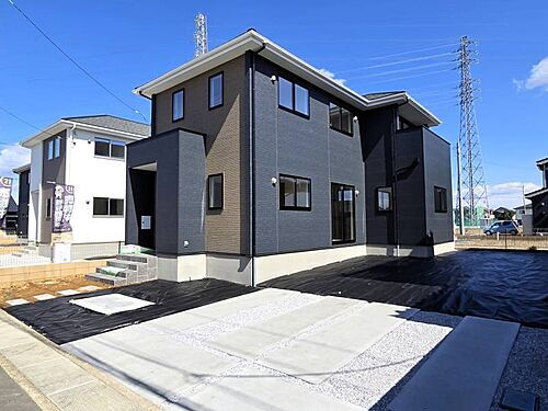 群馬県太田市宝町 2498万円 4LDK
