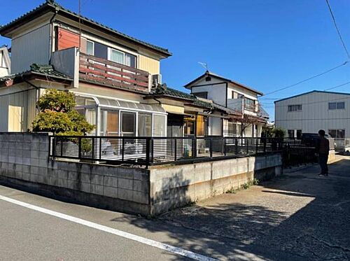 群馬県伊勢崎市田部井町１丁目 中古住宅