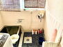 売中古戸建　葵区瀬名中央１丁目 床の柄がとてもお洒落な浴室です。