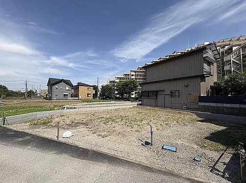 埼玉県草加市新里町 4990万円 4LDK