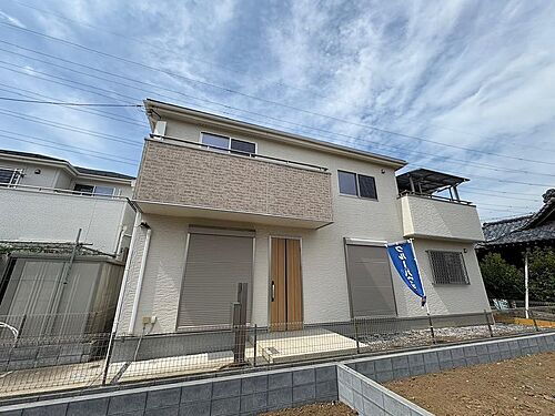 埼玉県三郷市彦糸１丁目 中古住宅