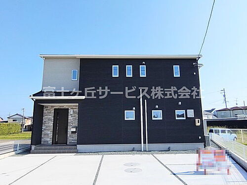 静岡県榛原郡吉田町川尻 3190万円 5LDK