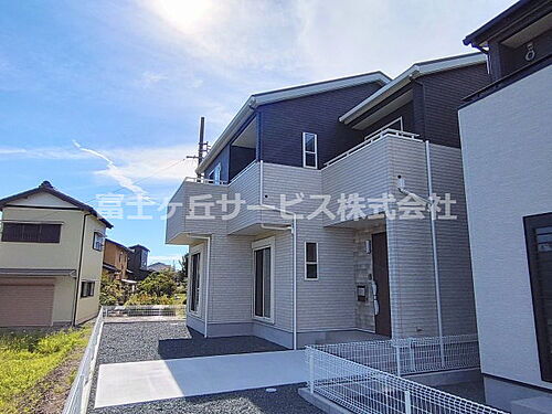 静岡県浜松市浜名区小松 3438万円 5LDK