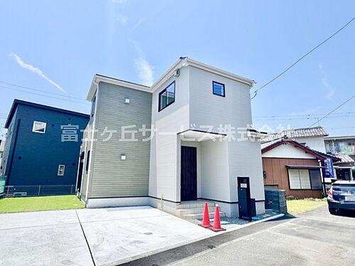 静岡県富士市松岡 2590万円 4LDK