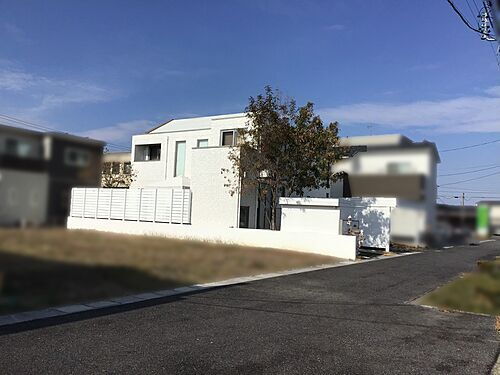 愛知県稲沢市陸田宮前１丁目 6480万円