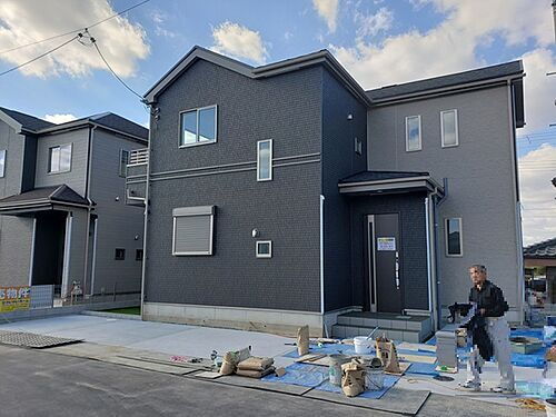 兵庫県三木市岩宮 2890万円 4LDK