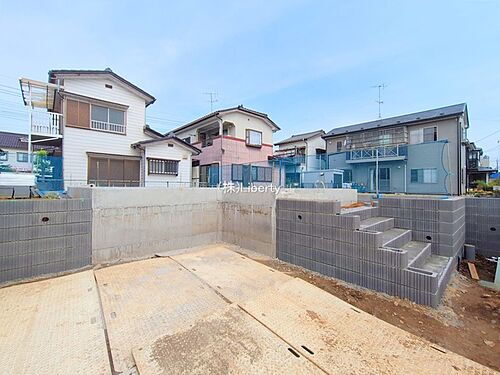 茨城県牛久市神谷１丁目 2499万円 4LDK