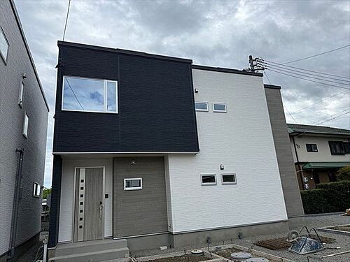 静岡県藤枝市高柳１丁目 2980万円 4LDK