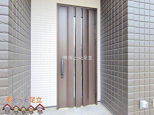 埼玉県草加市新里町 5890万円 4LDK