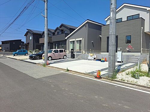 千葉県君津市人見3丁目 2590万円 4LDK