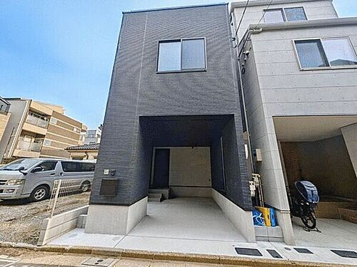 東京都足立区綾瀬１丁目 6880万円