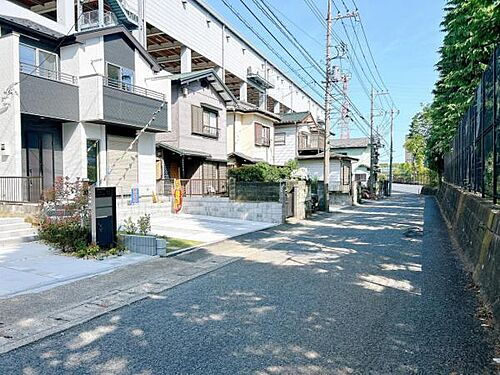 神奈川県伊勢原市石田 3999万円 4LDK