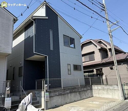 埼玉県越谷市相模町４丁目 中古住宅